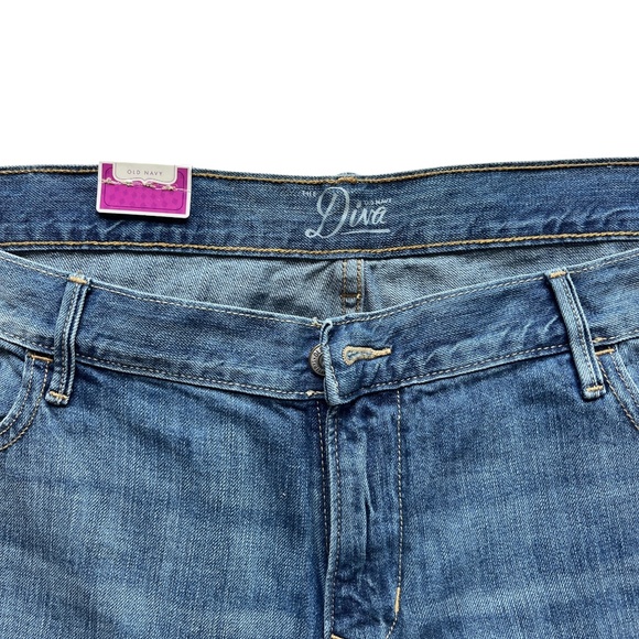 NWT OLD NAVY The Diva Cotton Denim Crop Jeans Plus Size 18 - Picture 6 of 8